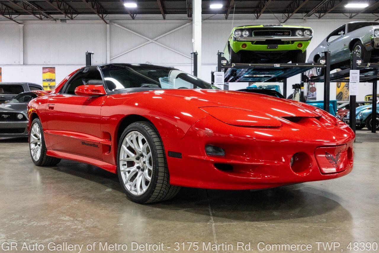 Used 1998 Pontiac Firebird Formula w/ Security Pkg RWD image 11