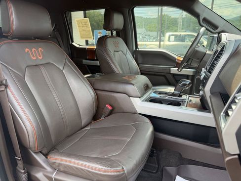 Used 2017 Ford F150 King Ranch w/ Equipment Group 601A Luxury AWD/4WD image 18