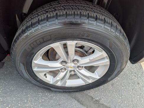 Used 2015 Chevrolet Equinox LT w/ Power Convenience Package AWD/4WD image 9