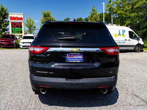 Used 2021 Chevrolet Traverse LT AWD/4WD image 5