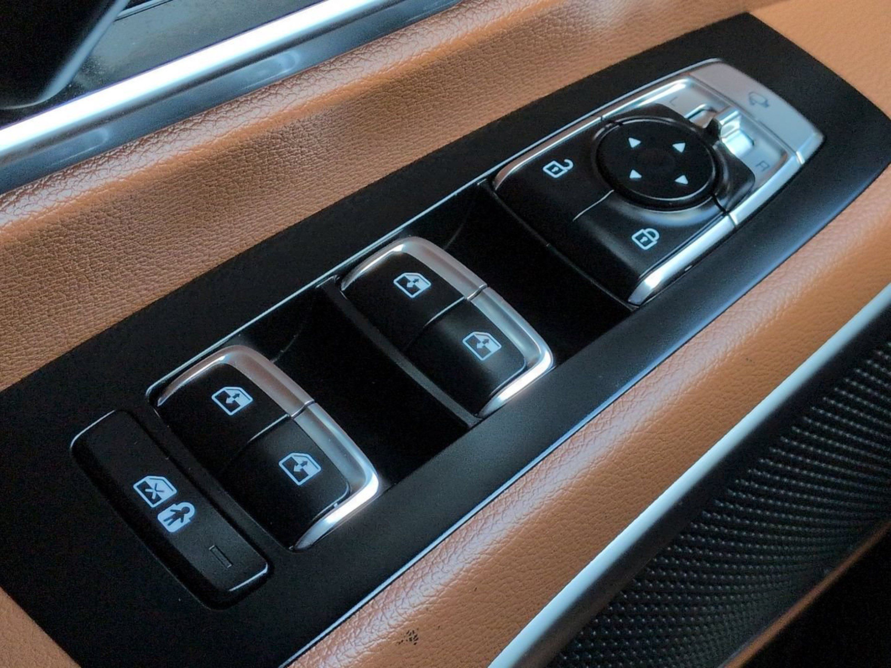 Used 2023 Kia Telluride SX X-Pro AWD/4WD image 31