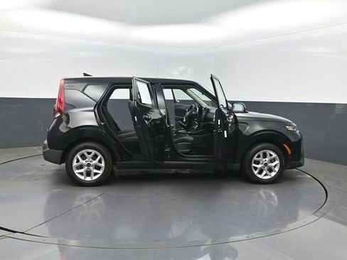 Used 2021 Kia Soul S FWD image 35