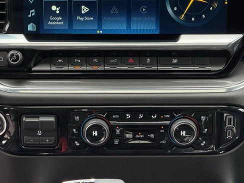 Used 2025 Chevrolet Silverado 1500 High Country w/ Midnight Edition image 21