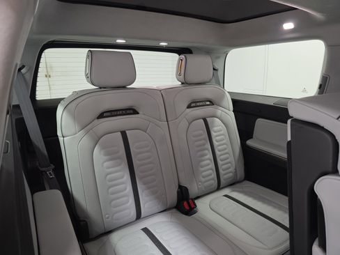 Used 2024 Rivian R1S Adventure image 25