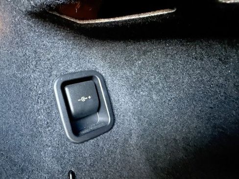 Used 2018 BMW X1 xDrive28i image 42