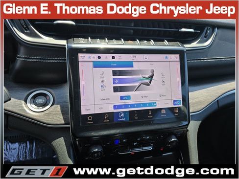 Certified 2023 Jeep Grand Cherokee L Limited w/ Luxury Tech Group II AWD/4WD image 14