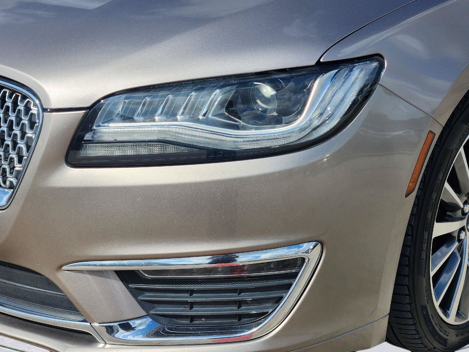 Used 2020 Lincoln MKZ w/ Convenience Package FWD image 8