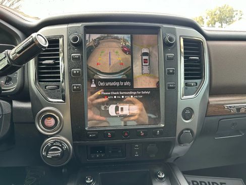 Used 2018 Nissan Titan Platinum Reserve w/ Platinum Utility Package image 10