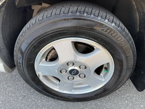 Used 2002 Chevrolet Malibu LS image 23