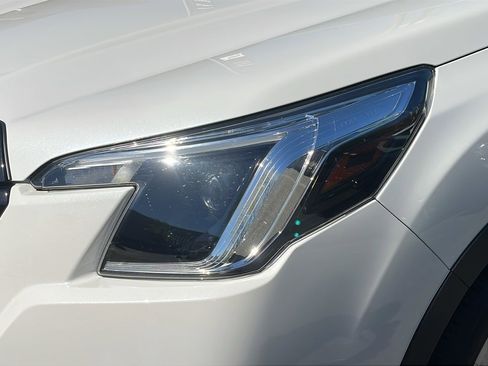 Certified 2023 Subaru Forester AWD/4WD image 8