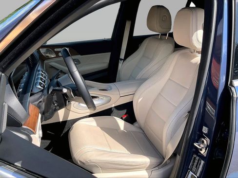 Used 2024 Mercedes-Benz GLE 450 4MATIC image 25