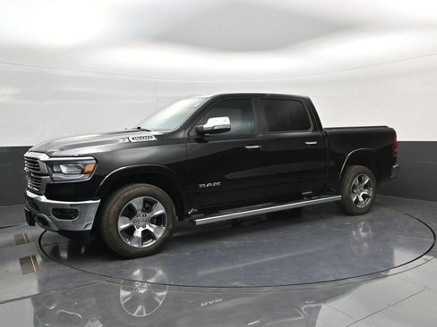 Used 2020 RAM 1500 Laramie AWD/4WD image 4