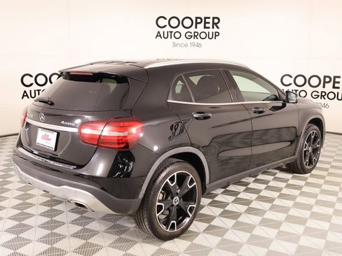 Used 2020 Mercedes-Benz GLA 250 4MATIC image 21