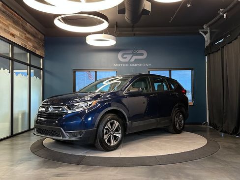 Used 2017 Honda CR-V LX image 7