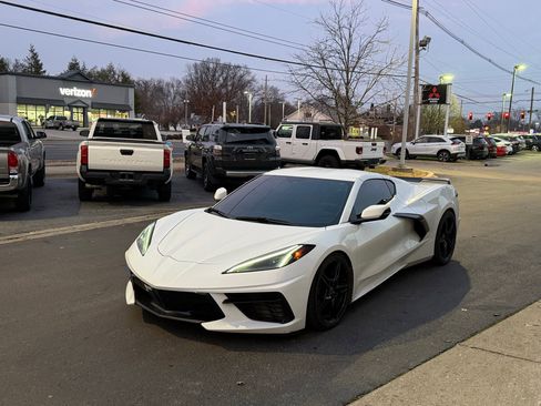 Used 2020 Chevrolet Corvette Stingray Coupe w/ 1LT image 3