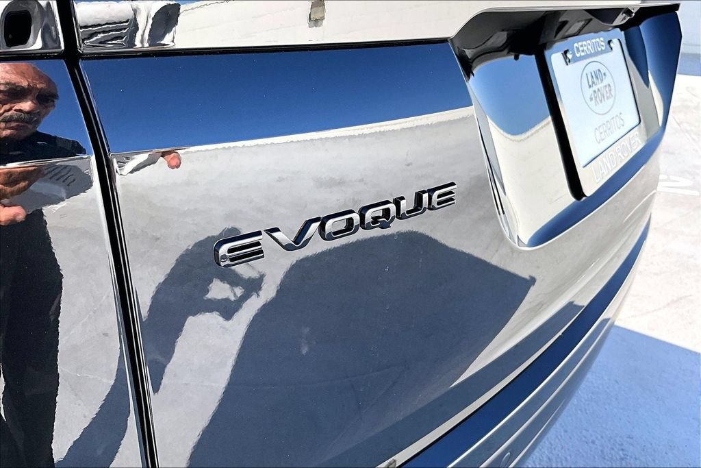 New 2026 Land Rover Range Rover Evoque S AWD/4WD image 9
