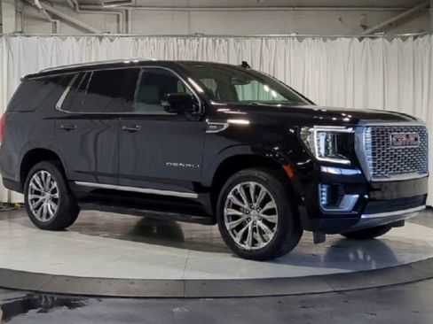 Used 2024 GMC Yukon Denali image 2