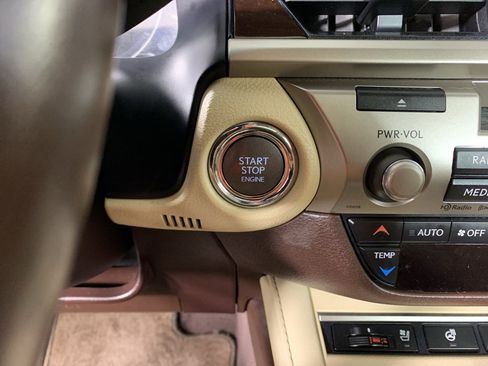 Used 2017 Lexus ES 350 image 17