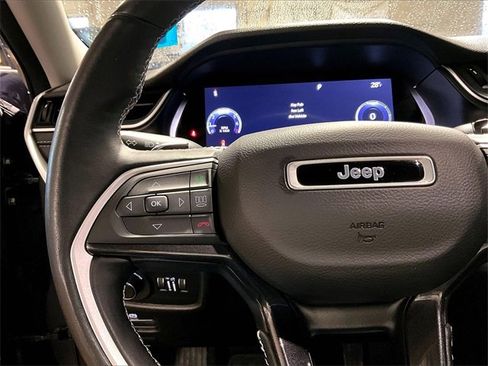 Used 2022 Jeep Grand Cherokee L Laredo w/ Luxury Tech Group I image 23