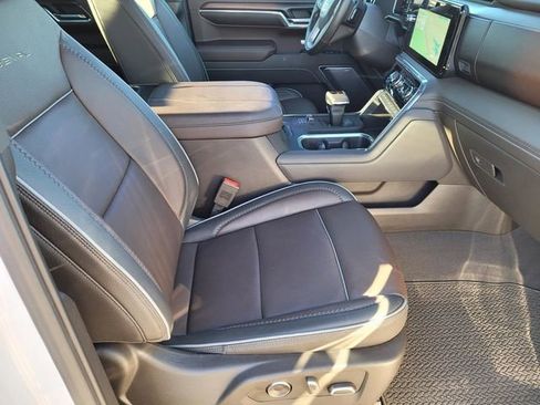 Used 2024 GMC Sierra 1500 Denali w/ Denali Reserve Package image 25