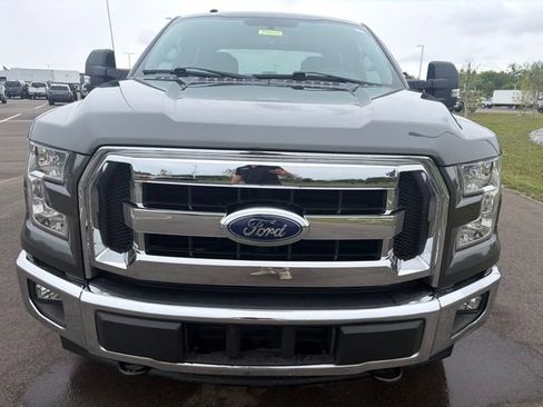 Certified 2017 Ford F150 XLT AWD/4WD image 3