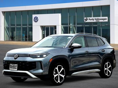 New 2026 Volkswagen Tiguan SE