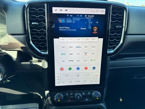 New 2025 Ford Ranger XLT w/ Equipment Group 301A High image 18