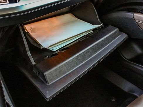 Used 2023 Audi Q4 e-tron Premium Plus w/ Premium Plus image 18