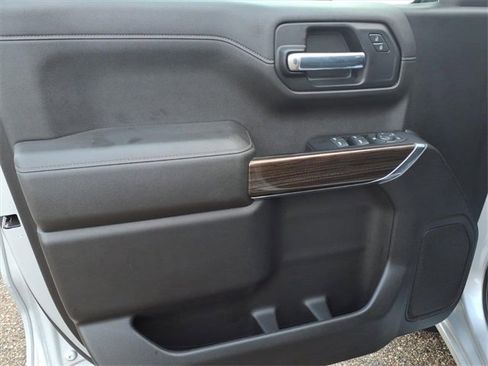 Used 2022 Chevrolet Silverado 1500 LT w/ LPO, Dark Essentials Package image 11