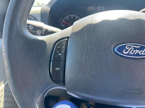 Used 2015 Ford E-350 and Econoline 350 Super Duty image 21