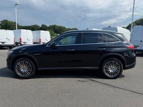 Used 2026 Mercedes-Benz GLC 300 4MATIC image 4