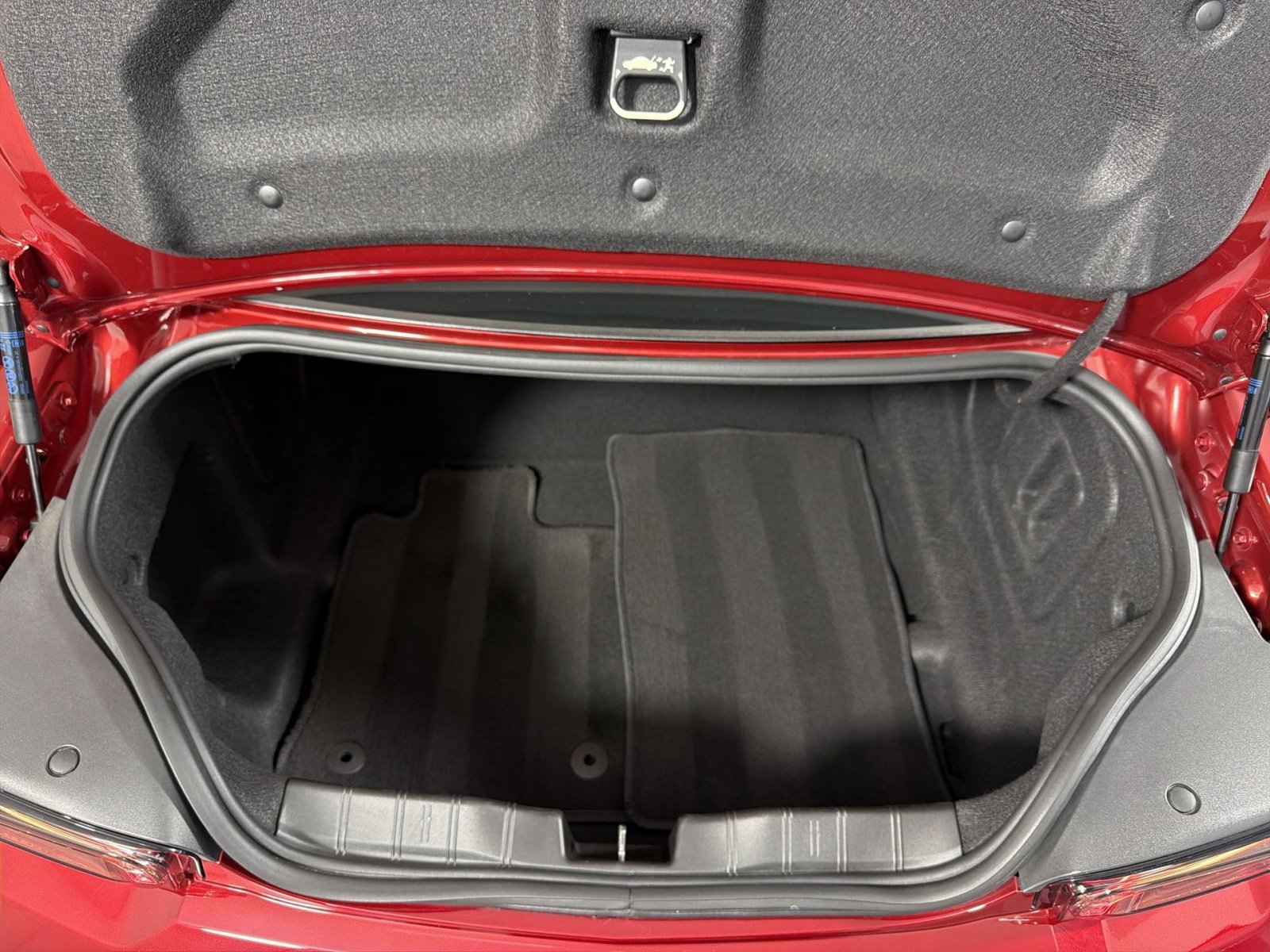 Used 2021 Chevrolet Camaro SS RWD image 26