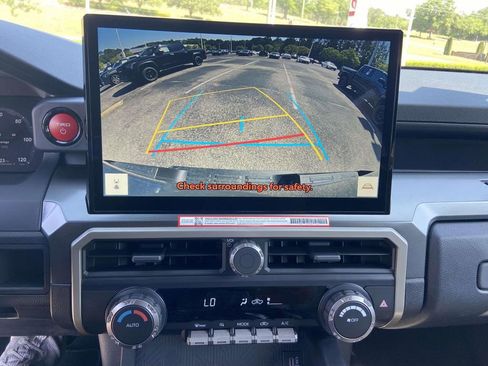 New 2026 Toyota Tacoma TRD Off-Road AWD/4WD image 17