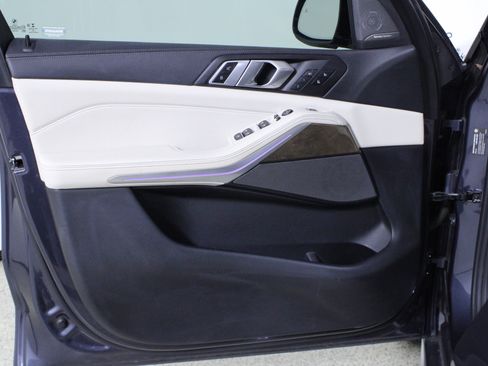 Used 2020 BMW X5 sDrive40i w/ Premium Package image 21