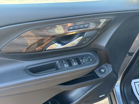 Used 2020 GMC Terrain Denali w/ Denali Premium Package image 17