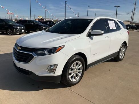 Used 2020 Chevrolet Equinox LT w/ Driver Convenience Package FWD image 40