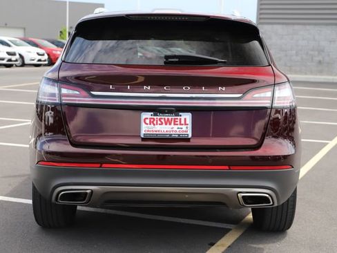 Used 2023 Lincoln Nautilus Reserve w/ Luxury Package AWD/4WD image 5