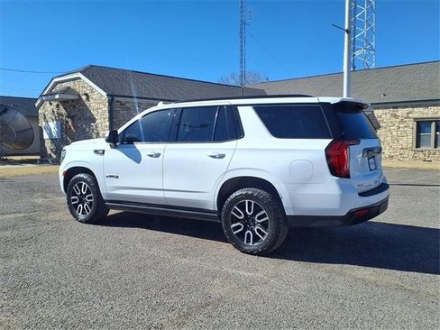 Used 2023 GMC Yukon AT4 w/ Technology Package image 3