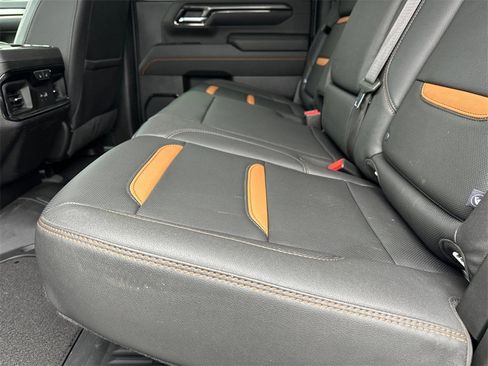 Used 2024 GMC Sierra 2500 AT4 w/ AT4 Premium Plus Package image 21