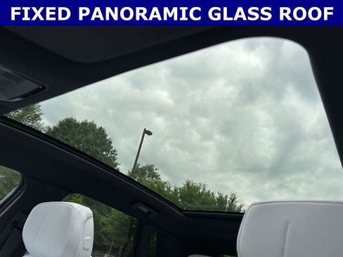 Used 2025 Cadillac Lyriq Sport RWD image 2