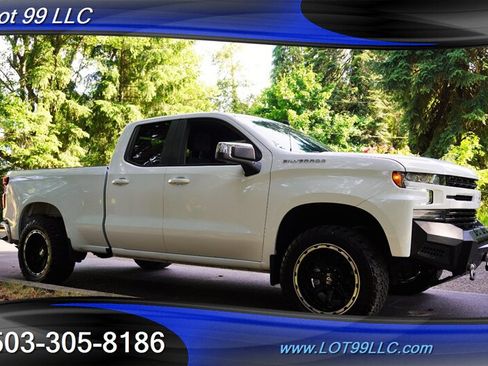 Used 2020 Chevrolet Silverado 1500 LT w/ Trailering Package AWD/4WD image 7