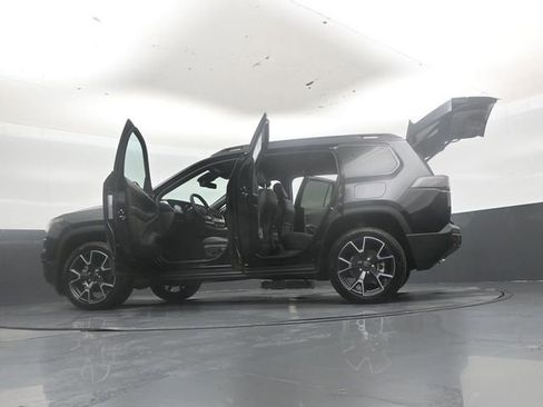 New 2026 Jeep Cherokee Overland w/ Trailer Tow Group AWD/4WD image 54