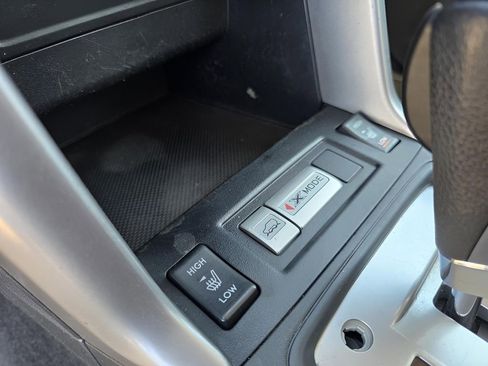 Used 2016 Subaru Forester 2.5i Limited image 21