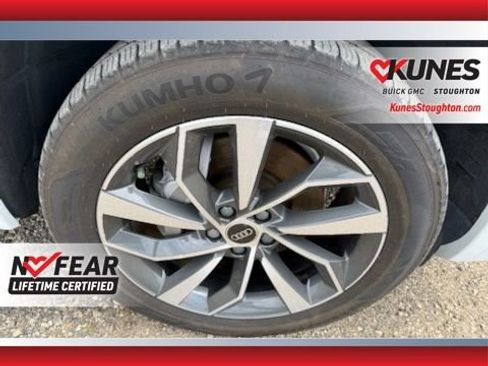 Used 2023 Audi Q5 2.0T Premium w/ Convenience Package AWD/4WD image 13
