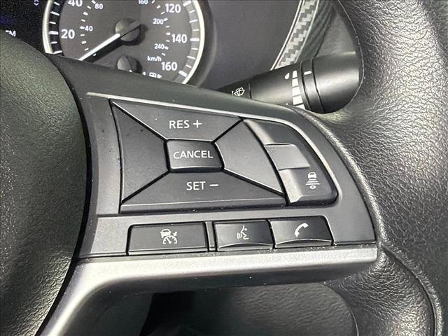 Used 2025 Nissan Sentra SV FWD image 25