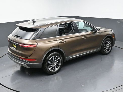 Used 2022 Lincoln Corsair Standard w/ Equipment Group 101A image 42