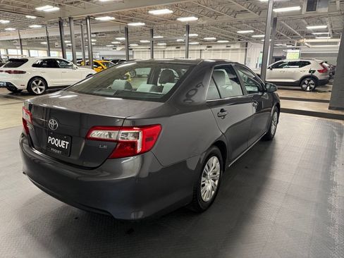 Used 2013 Toyota Camry LE FWD image 4