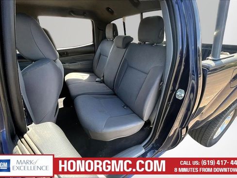 Used 2012 Toyota Tacoma PreRunner w/ TRD Sport Pkg RWD image 22