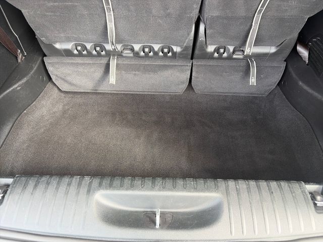 Used 2025 Chrysler Pacifica Limited FWD image 44