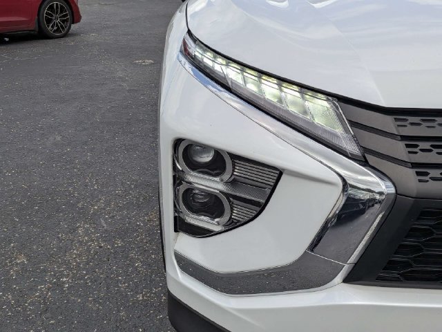Used 2025 Mitsubishi Eclipse Cross SE AWD/4WD image 9